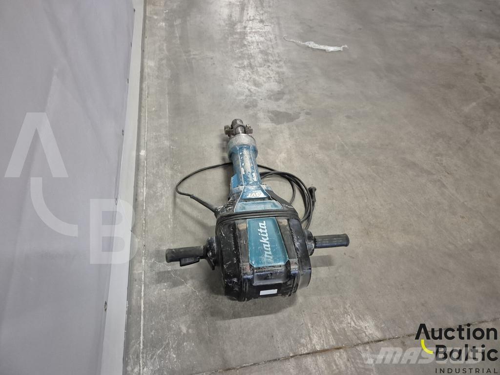Makita HM1812 Iné