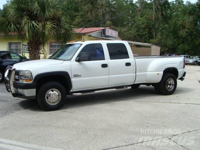 Chevrolet 3500 Plošinové nákladné automobily/nákladné automobily so sklápacími bočnicami