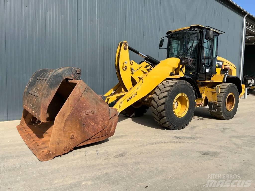 CAT 930K Kolesové nakladače