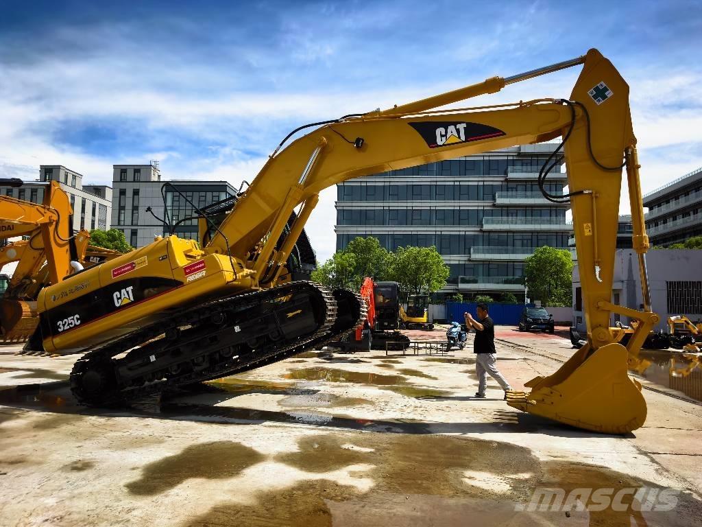 CAT 325 C Pásové rýpadlá