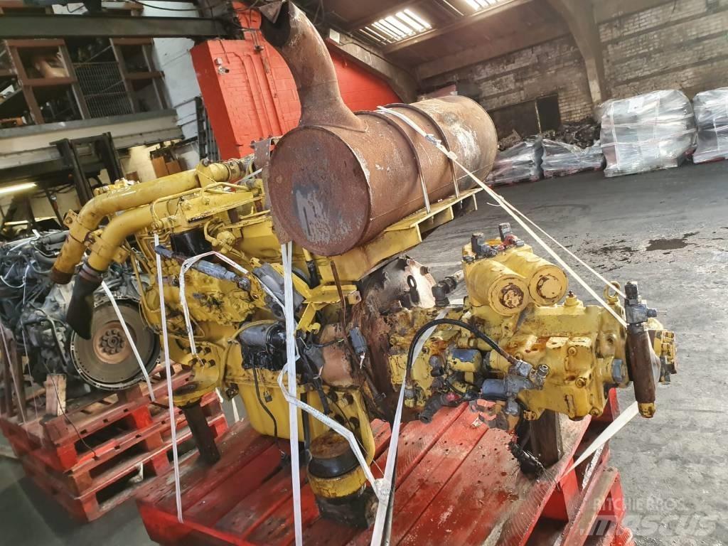 Komatsu SA6D95L-1 Pásové rýpadlá
