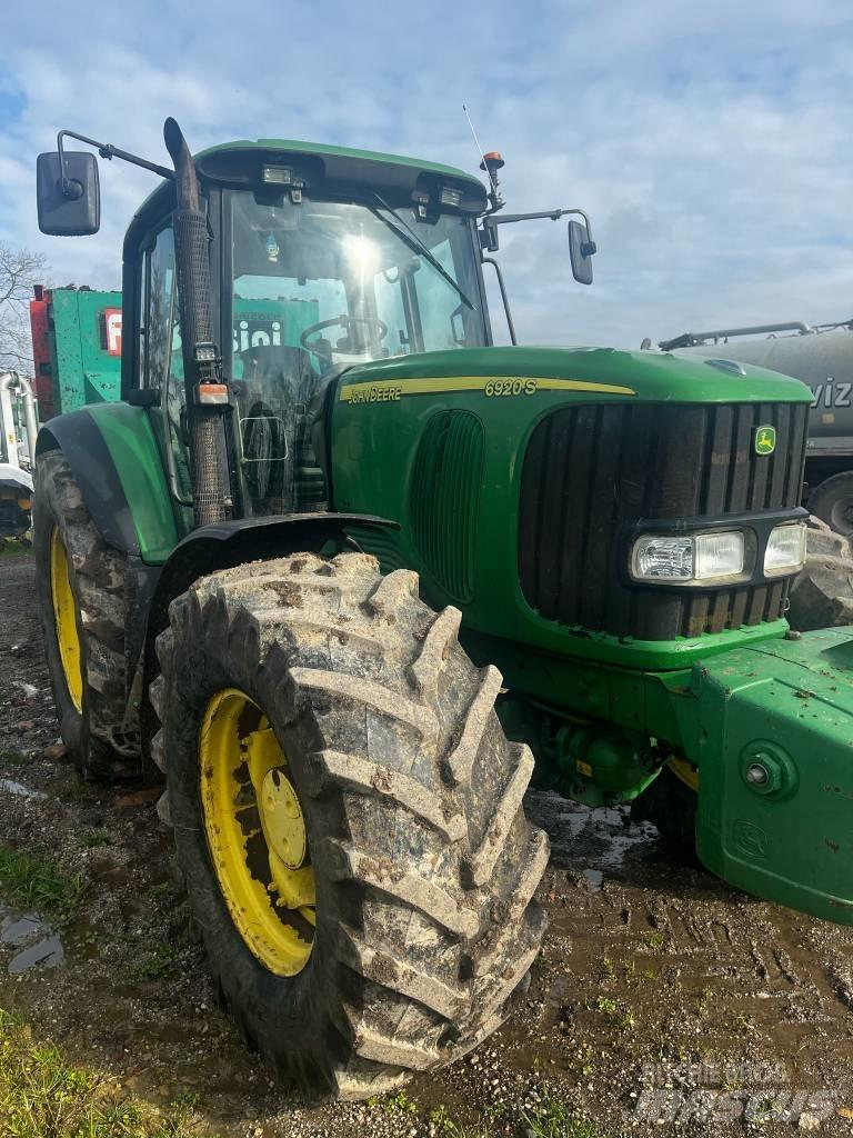 John Deere 6920 Traktory