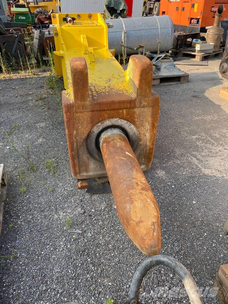 Epiroc HB7000 Búracie kladivá / Zbíjačky