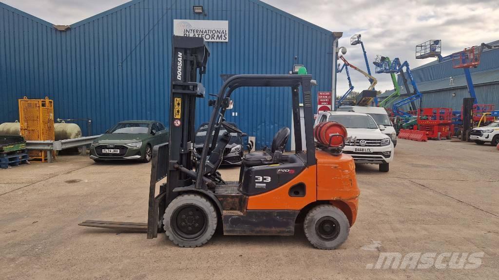 Doosan G 33 P-5 LPG vozíky