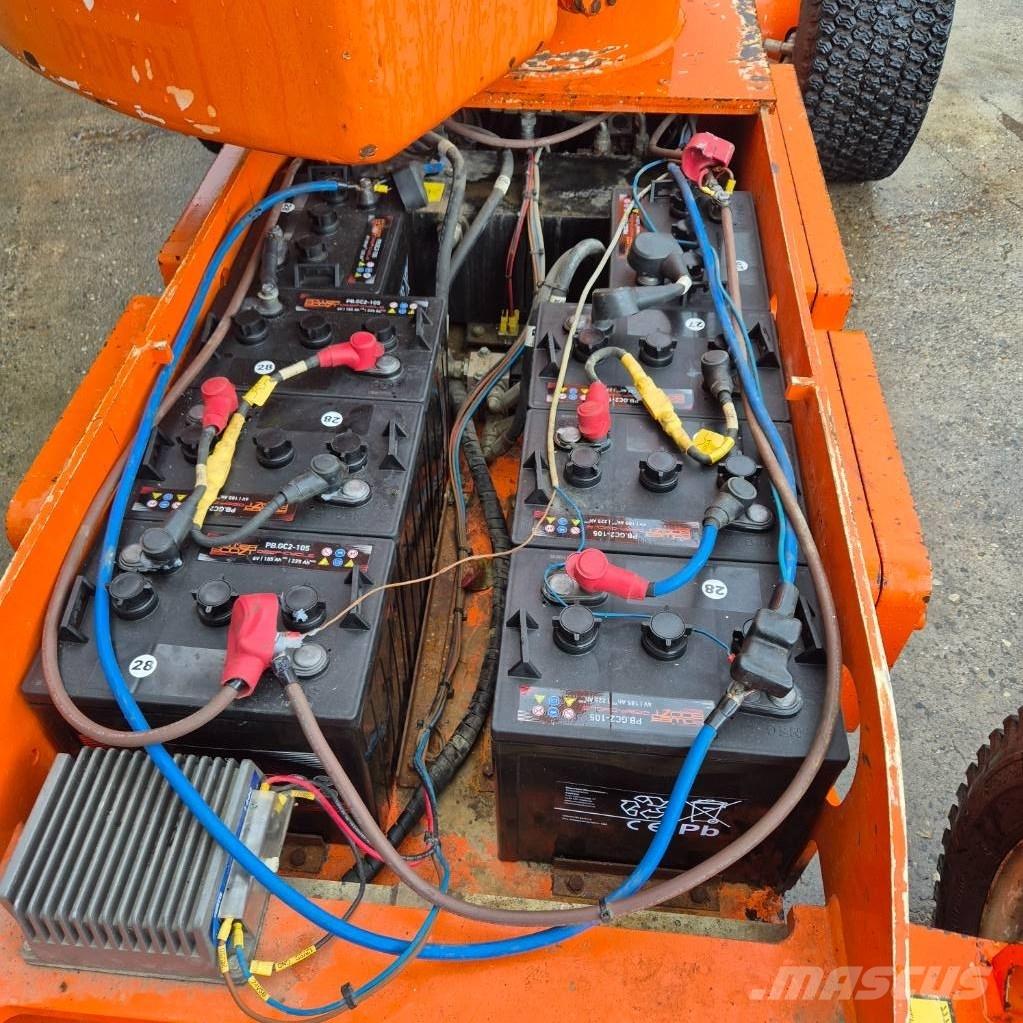 Niftylift HR 12 E Kĺbové plošiny