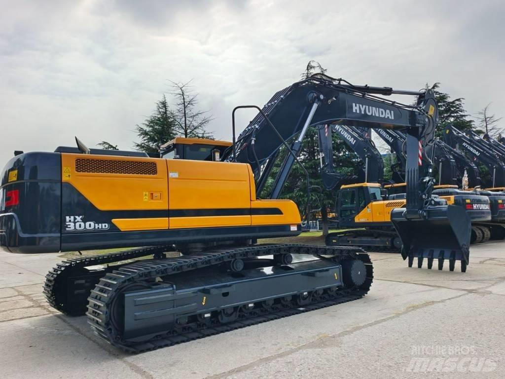 Hyundi HX300 Pásové rýpadlá