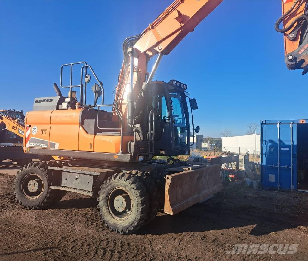 Doosan DX170W-5 Kolesové rýpadlá