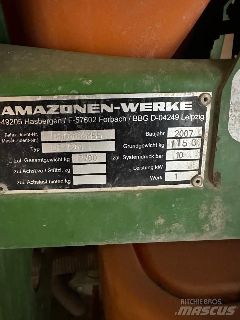Amazone UF1201 Nesené postrekovače