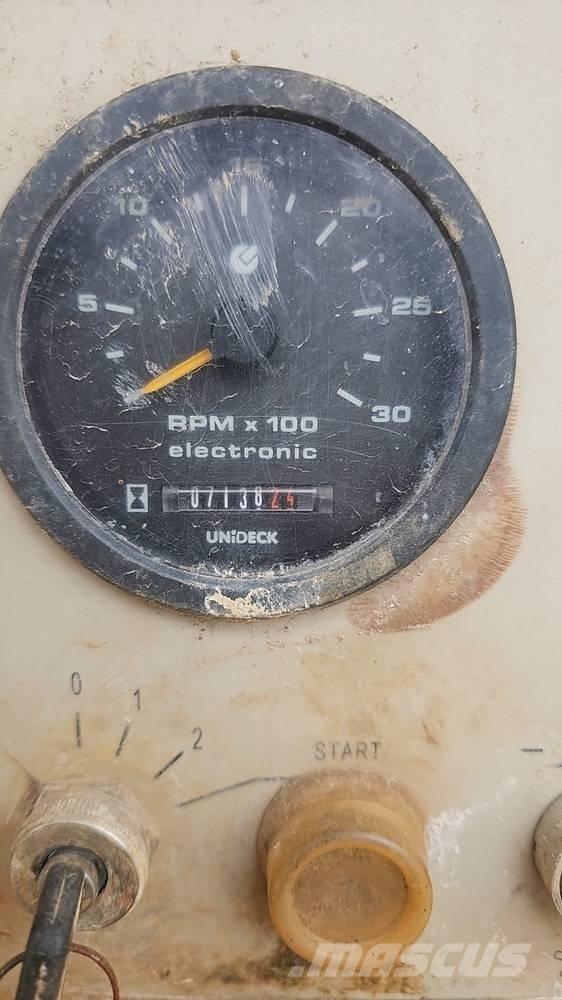 Comacchio MC 405 Veľké vŕtacie stroje