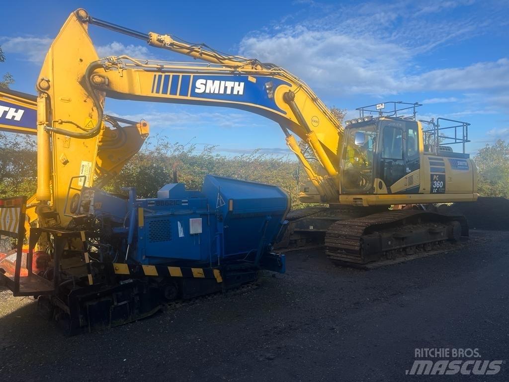 Komatsu 360-10 Pásové rýpadlá