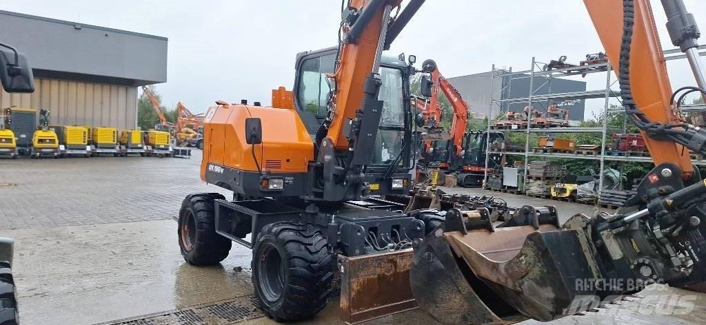 Doosan DX 100 W-7 Kolesové rýpadlá
