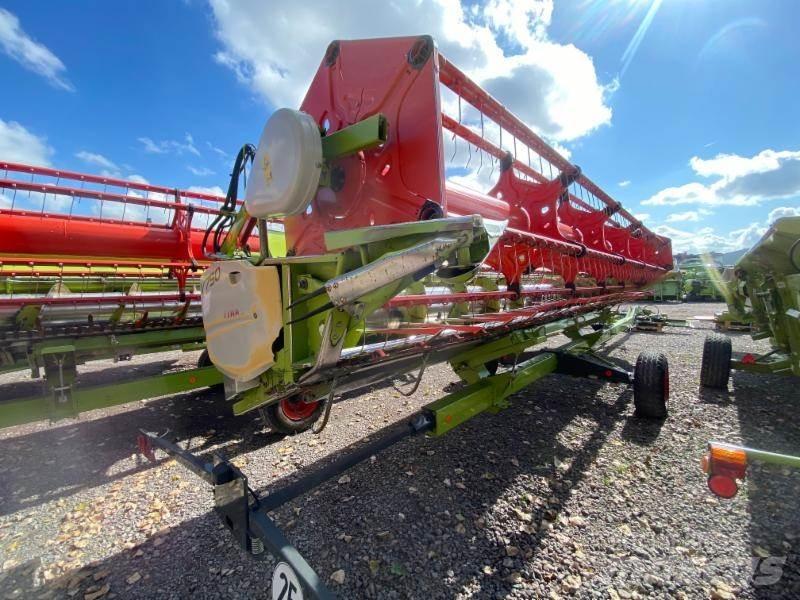 CLAAS LEXION 750 Kombinované zberacie stroje