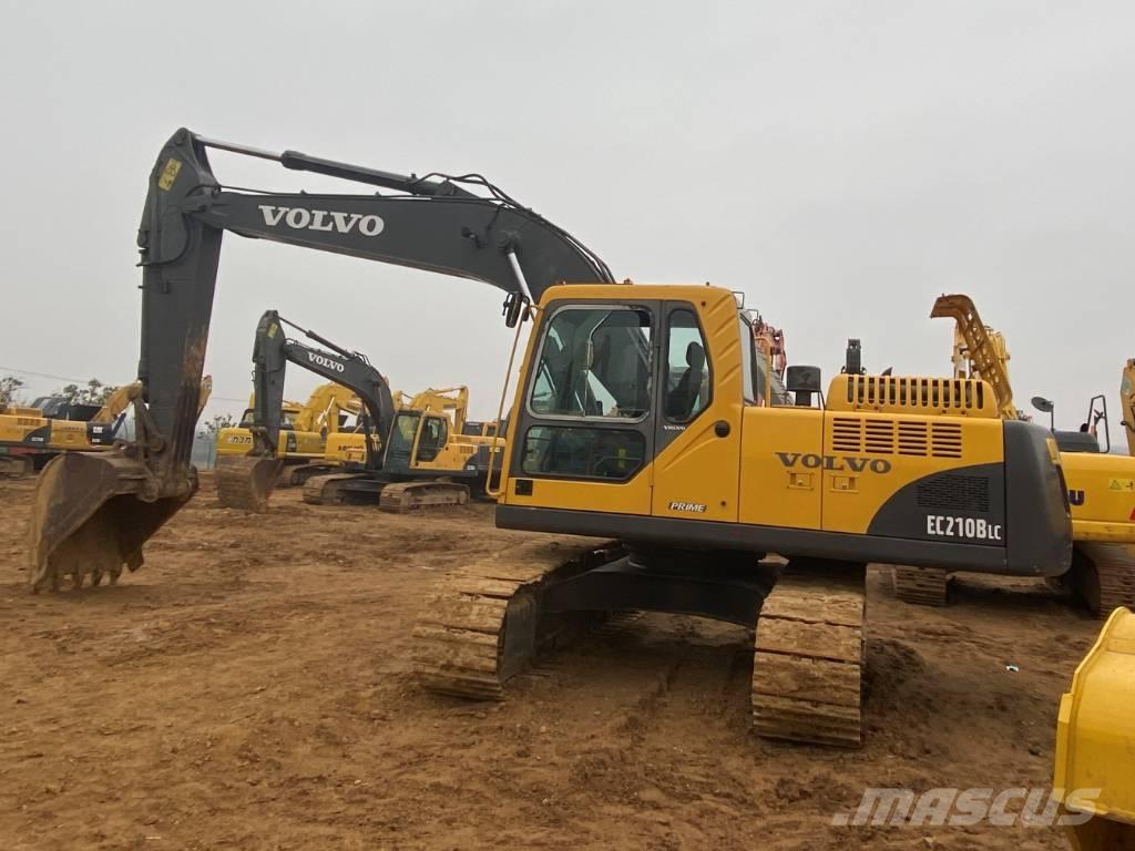 Volvo EC210B Pásové rýpadlá