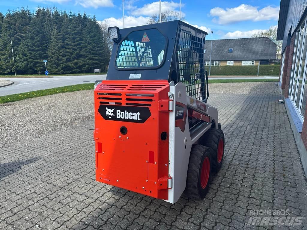 Bobcat S 70 Šmykom riadené nakladače