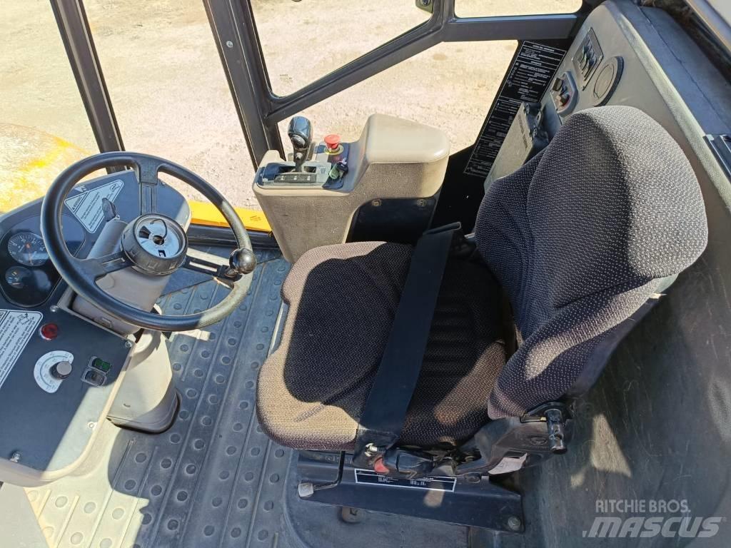 Volvo SD 190 Ťahačové valce