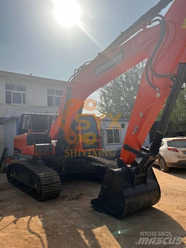 Doosan DX300LC-9C Pásové rýpadlá