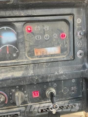 CAT D 6 R XL Pásové dozéry