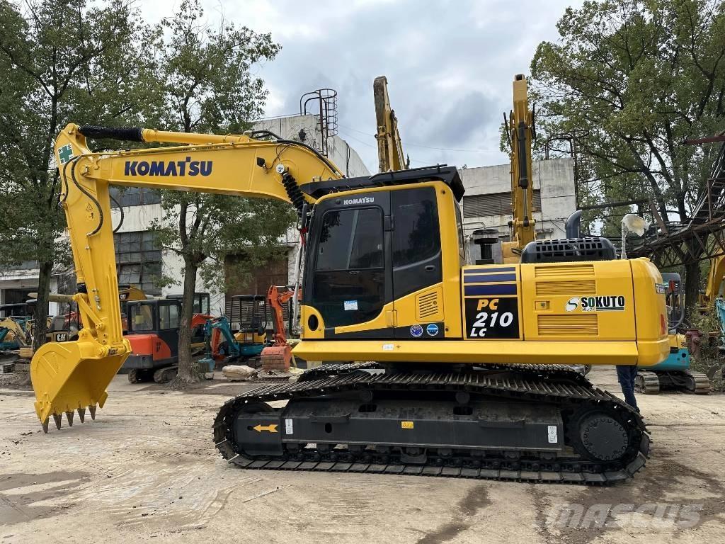 Komatsu PC 210-8 Pásové rýpadlá