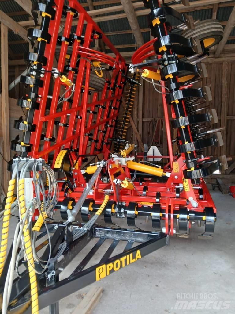 Potila Master 700 H Brány