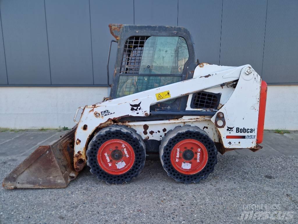Bobcat S 450 Šmykom riadené nakladače