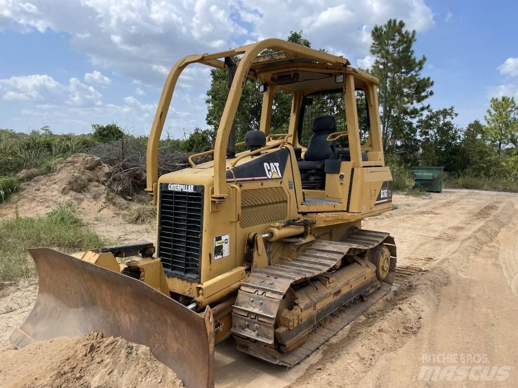 CAT D3G XL Pásové dozéry