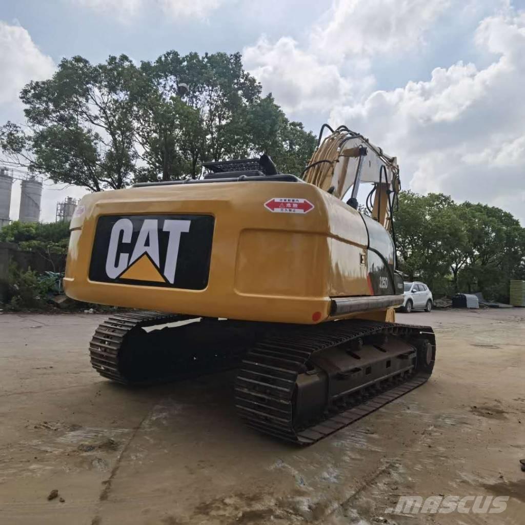 CAT 325DL Pásové rýpadlá