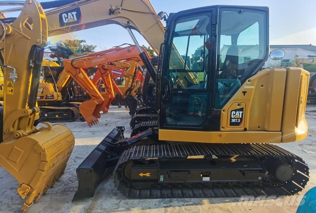 CAT 307.5 Midi rýpadlá 7 t - 12 t