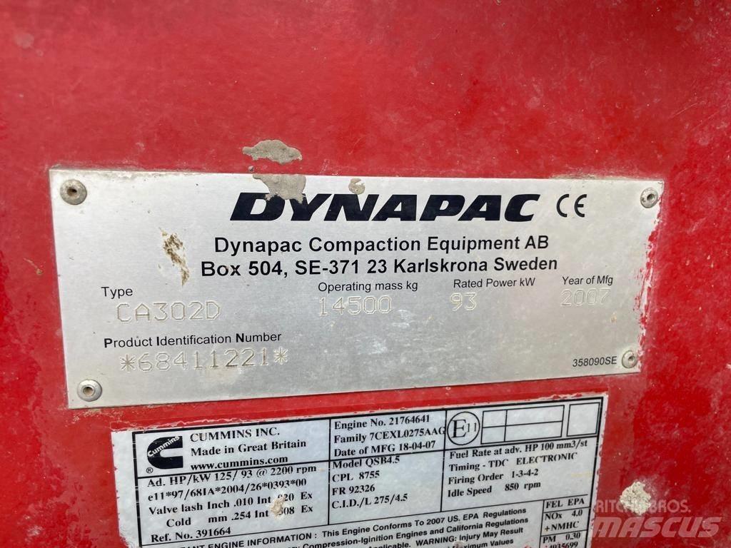 Dynapac CA 302 D Ťahačové valce