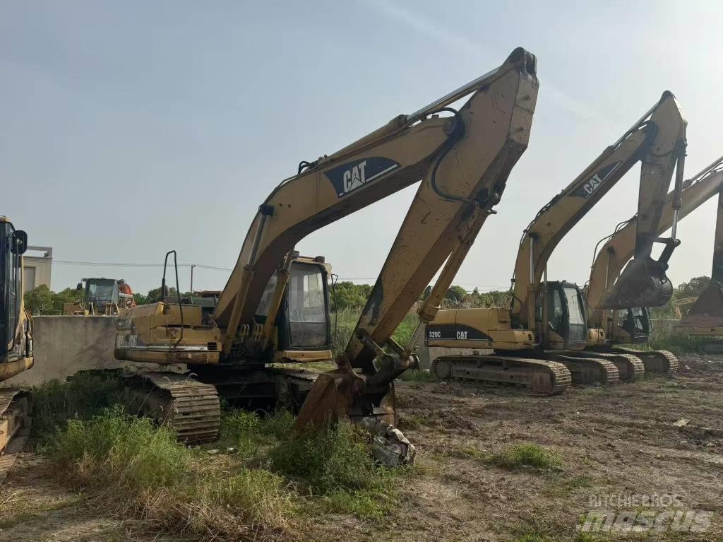 CAT 320 B L Pásové rýpadlá