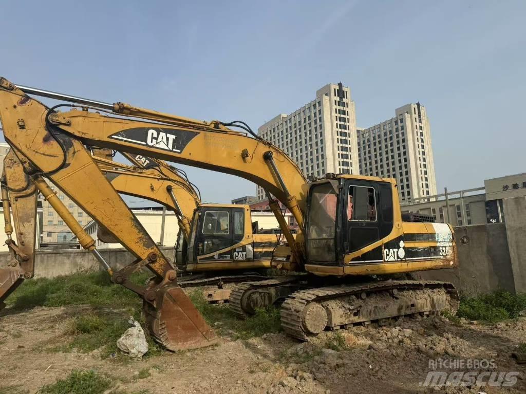 CAT 320 B L Pásové rýpadlá
