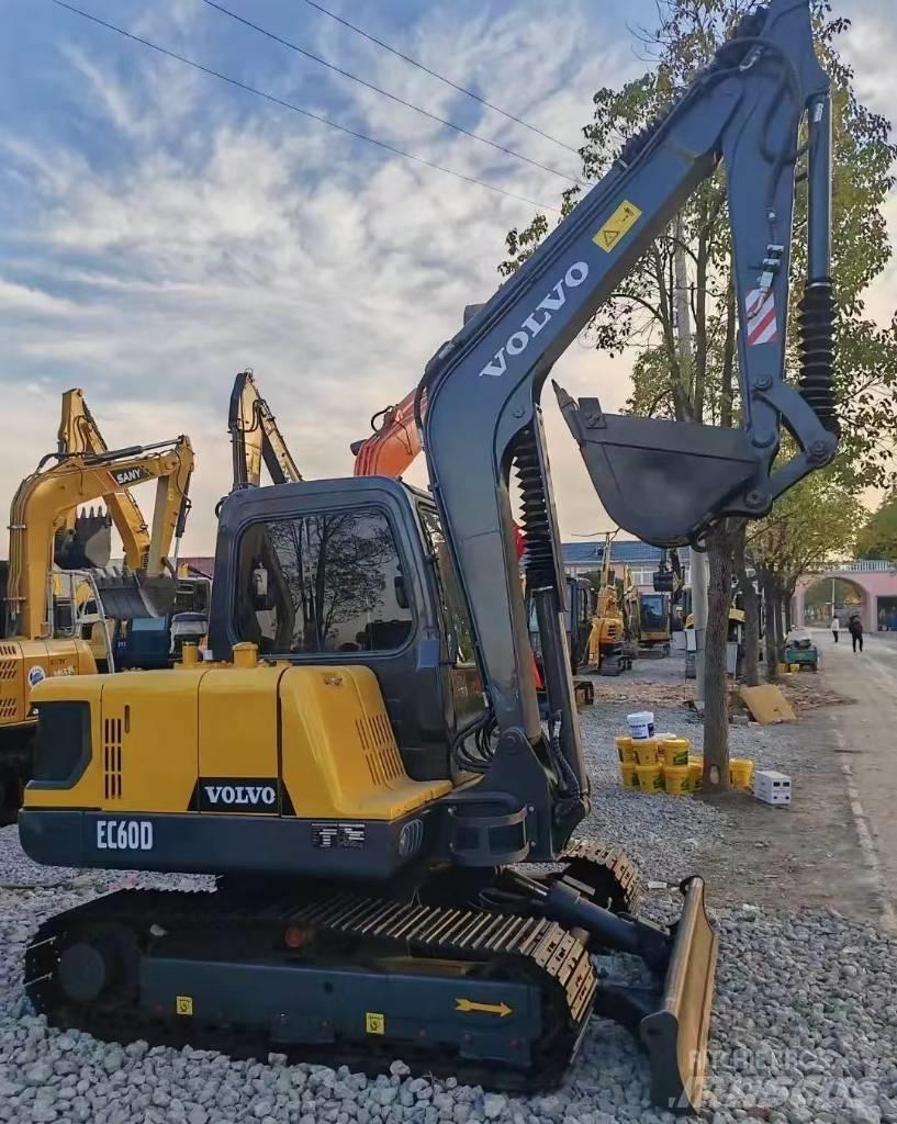 Volvo EC 60 Pásové rýpadlá