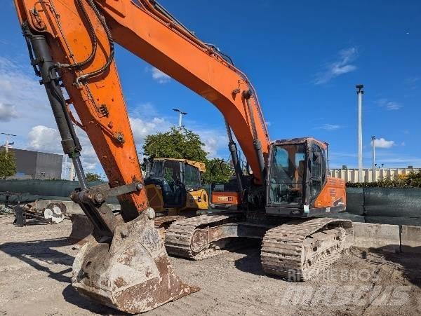 Doosan DX 300 LC-5 Pásové rýpadlá