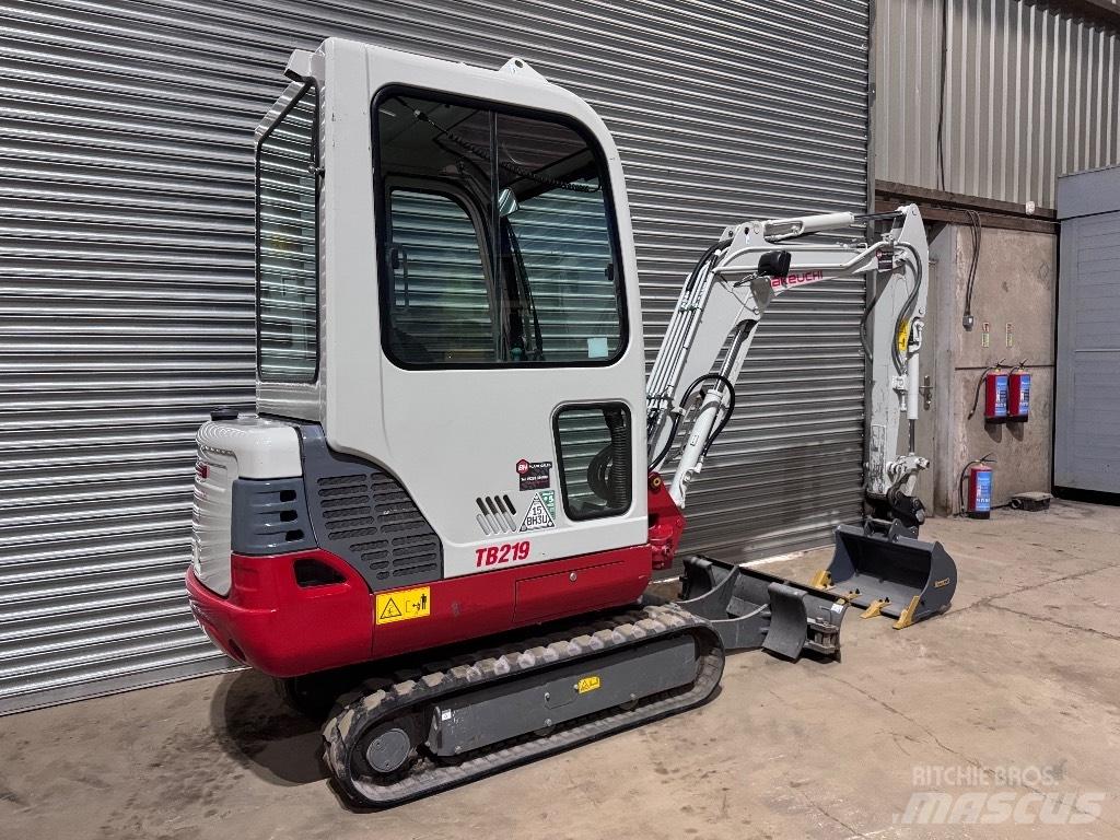 Takeuchi TB 219 Mini rýpadlá < 7t