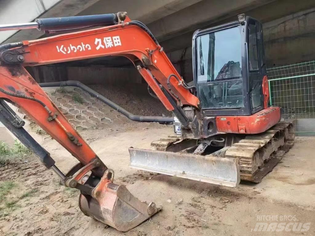 Kubota KX 155-5 Pásové rýpadlá
