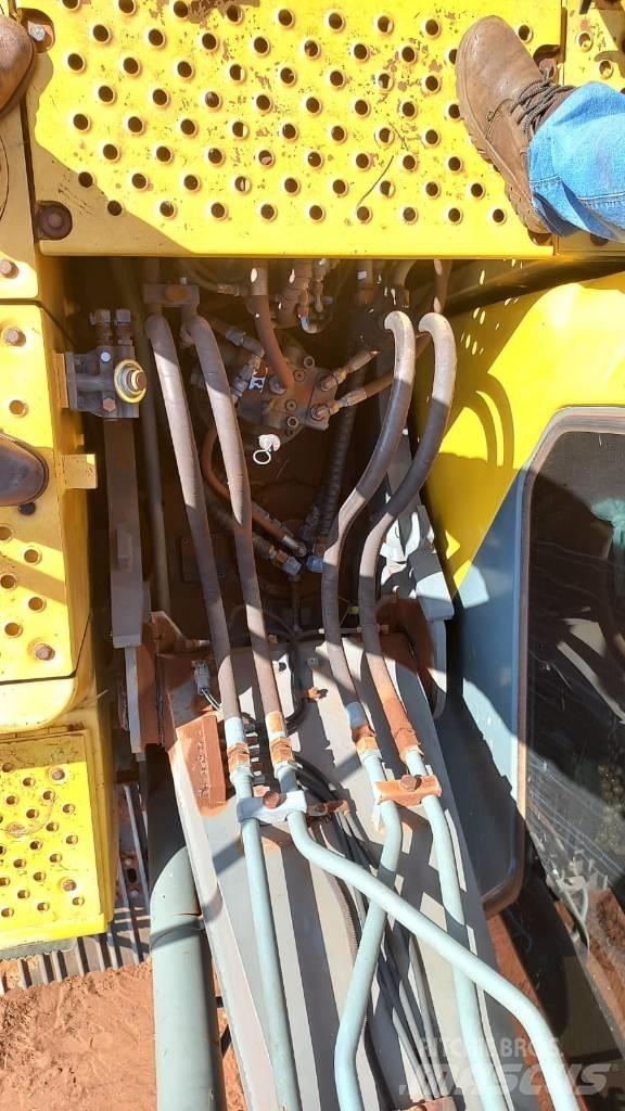 Volvo EC 140 B LC Pásové rýpadlá