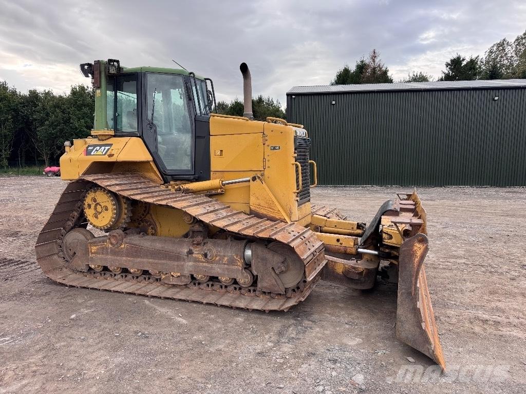CAT D 6 N LGP Pásové dozéry