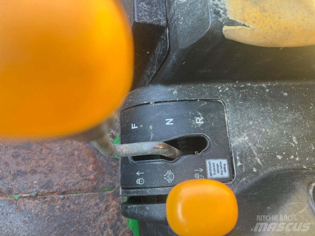 John Deere Gator TS Úžitkové vozne