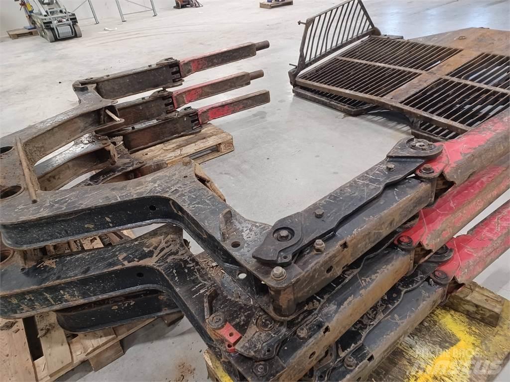 Komatsu 890.3 Ďalšie komponenty