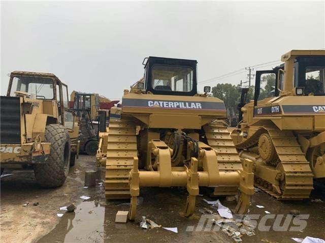 CAT D7H Pásové dozéry