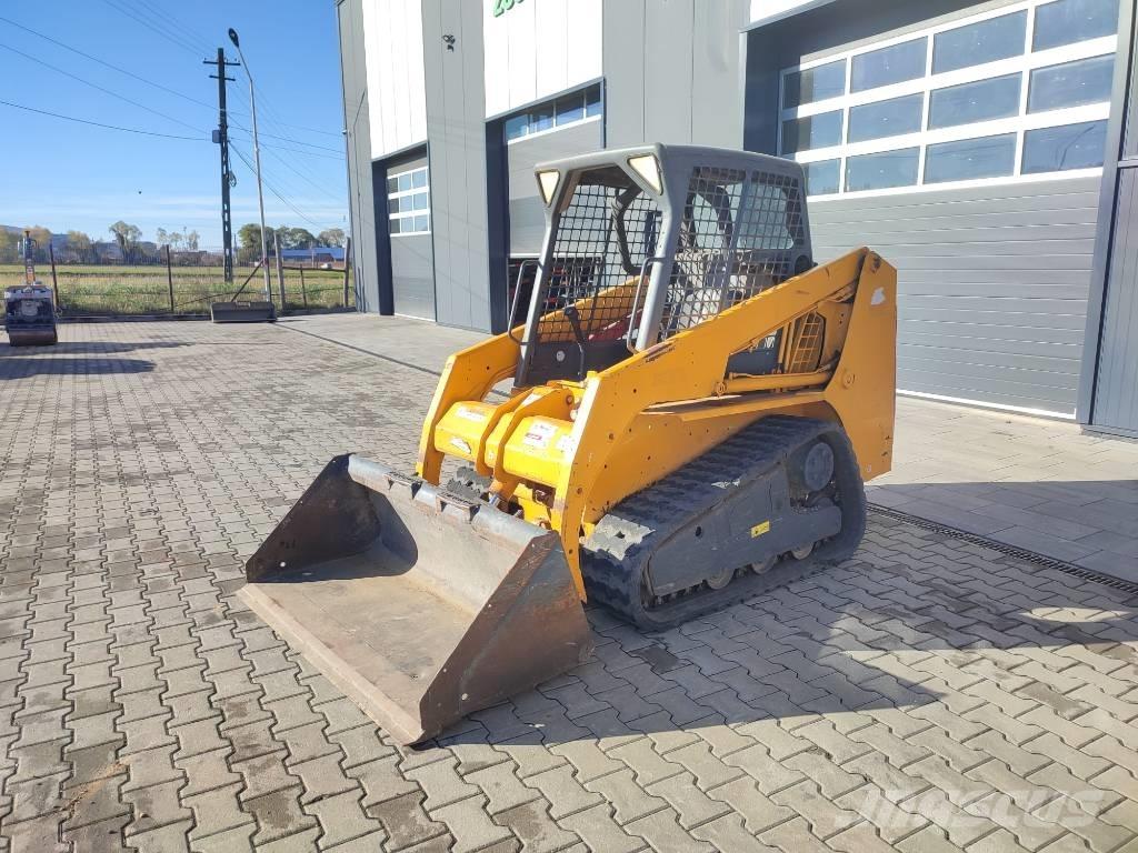 Bobcat T 140 Šmykom riadené nakladače