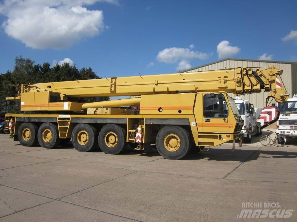Grove GMK 5130 Univerzálne terénne žeriavy