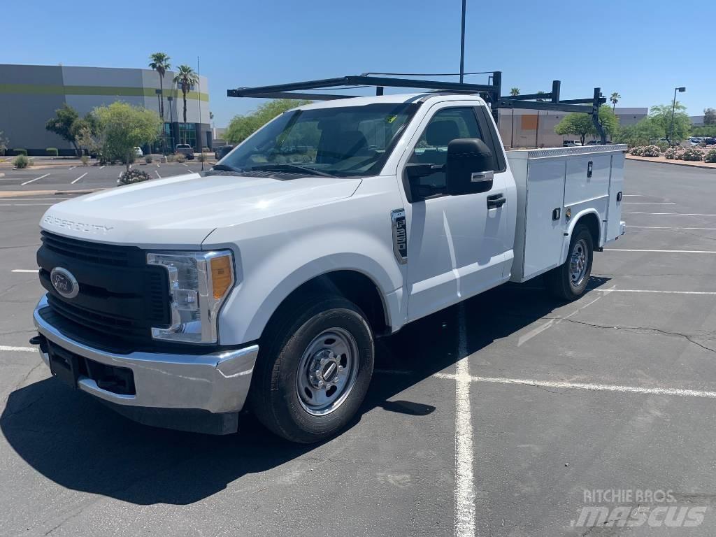 Ford F 250 HD Nakladacia/sklápacia bočnica