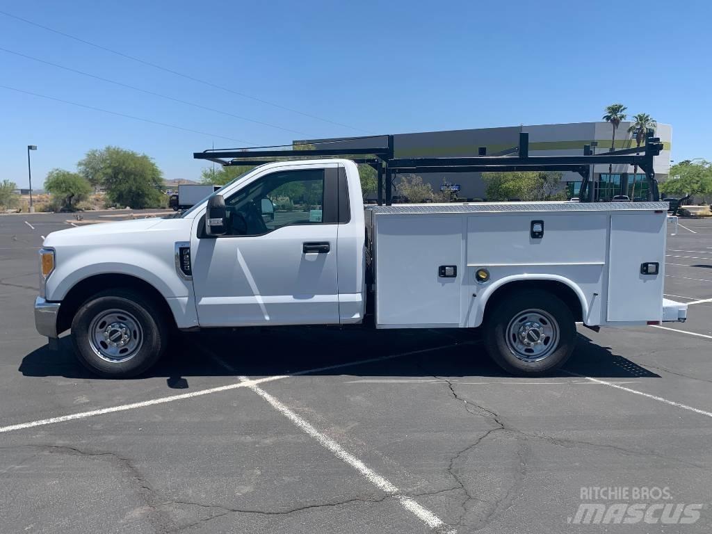 Ford F 250 HD Nakladacia/sklápacia bočnica