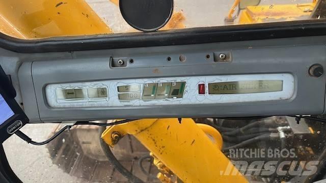 JCB JS 200 Pásové rýpadlá