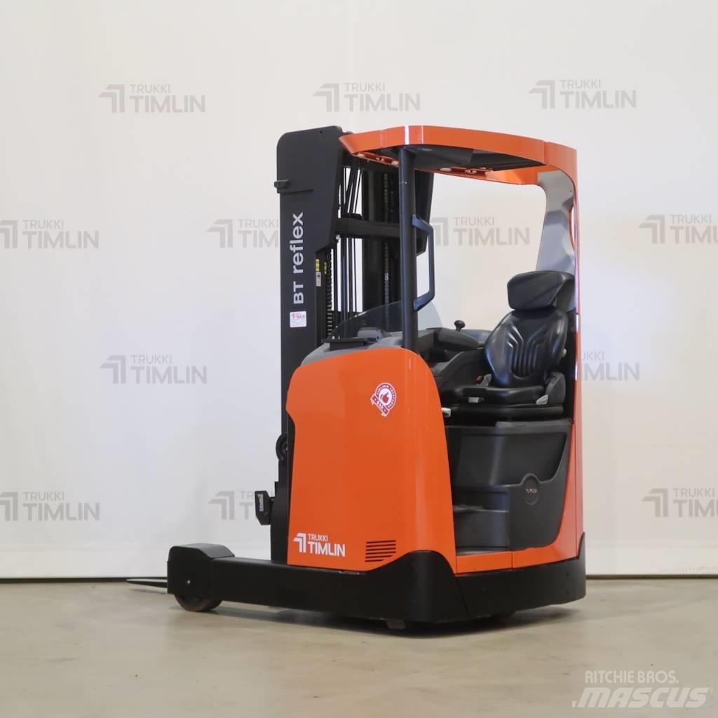 Toyota RRE140H Retraky