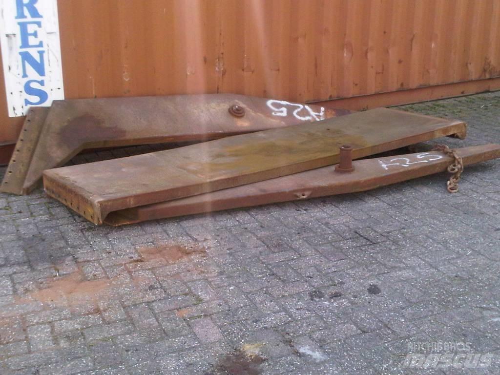 Volvo A25 tailgates Podvozky a zavesenie kolies