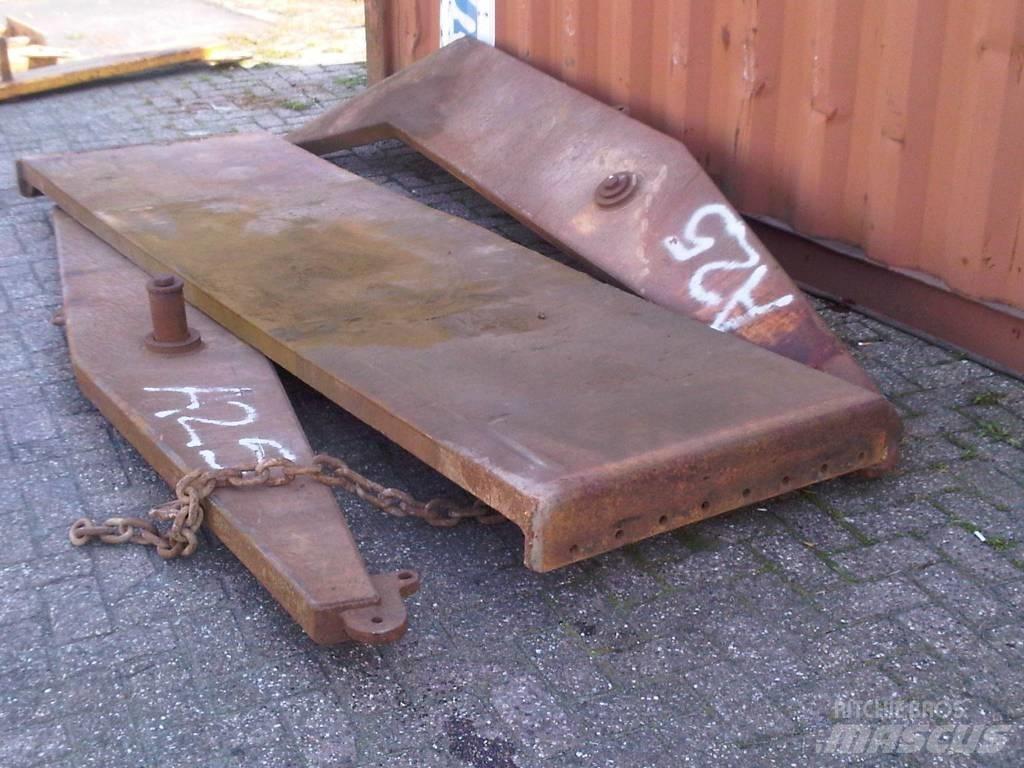 Volvo A25 tailgates Podvozky a zavesenie kolies