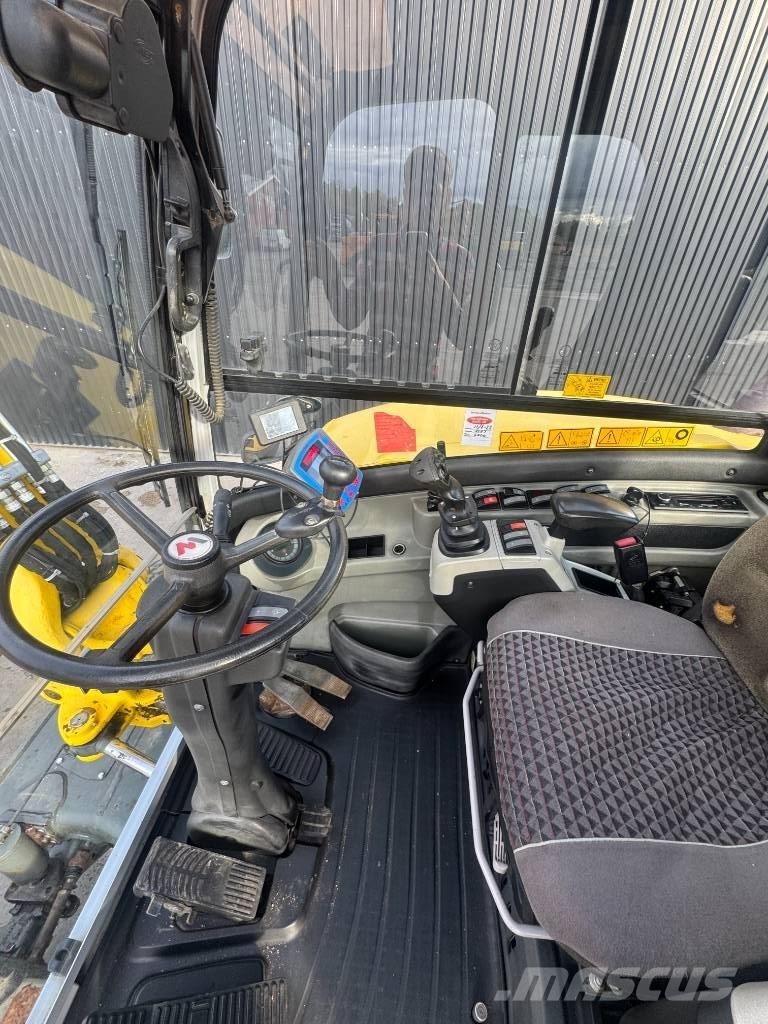 Wacker Neuson 6503 Kolesové rýpadlá