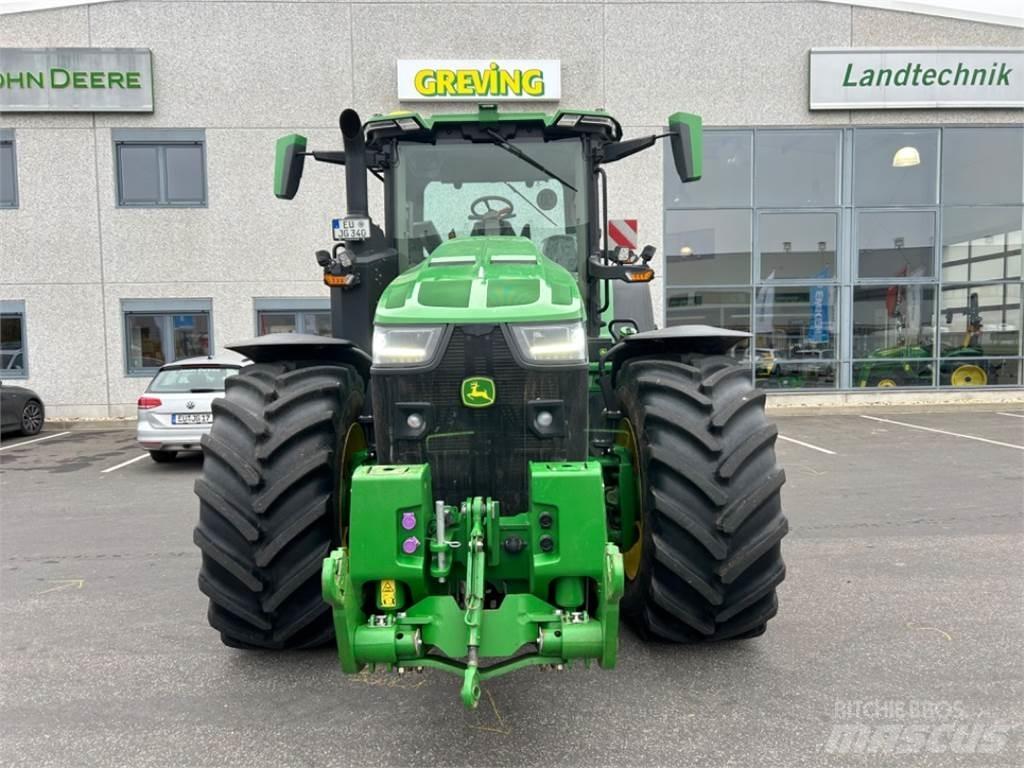 John Deere 8R340 Traktory