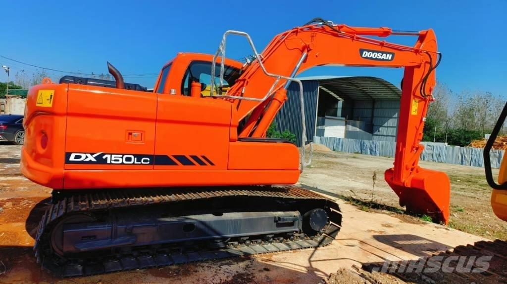 Hitachi ZX 210 Pásové rýpadlá